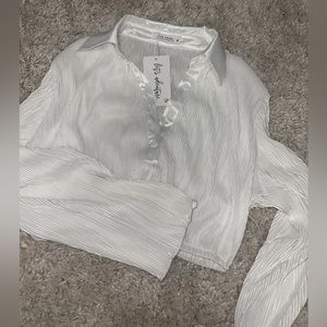 12th Tribe Cropped Button Blouse